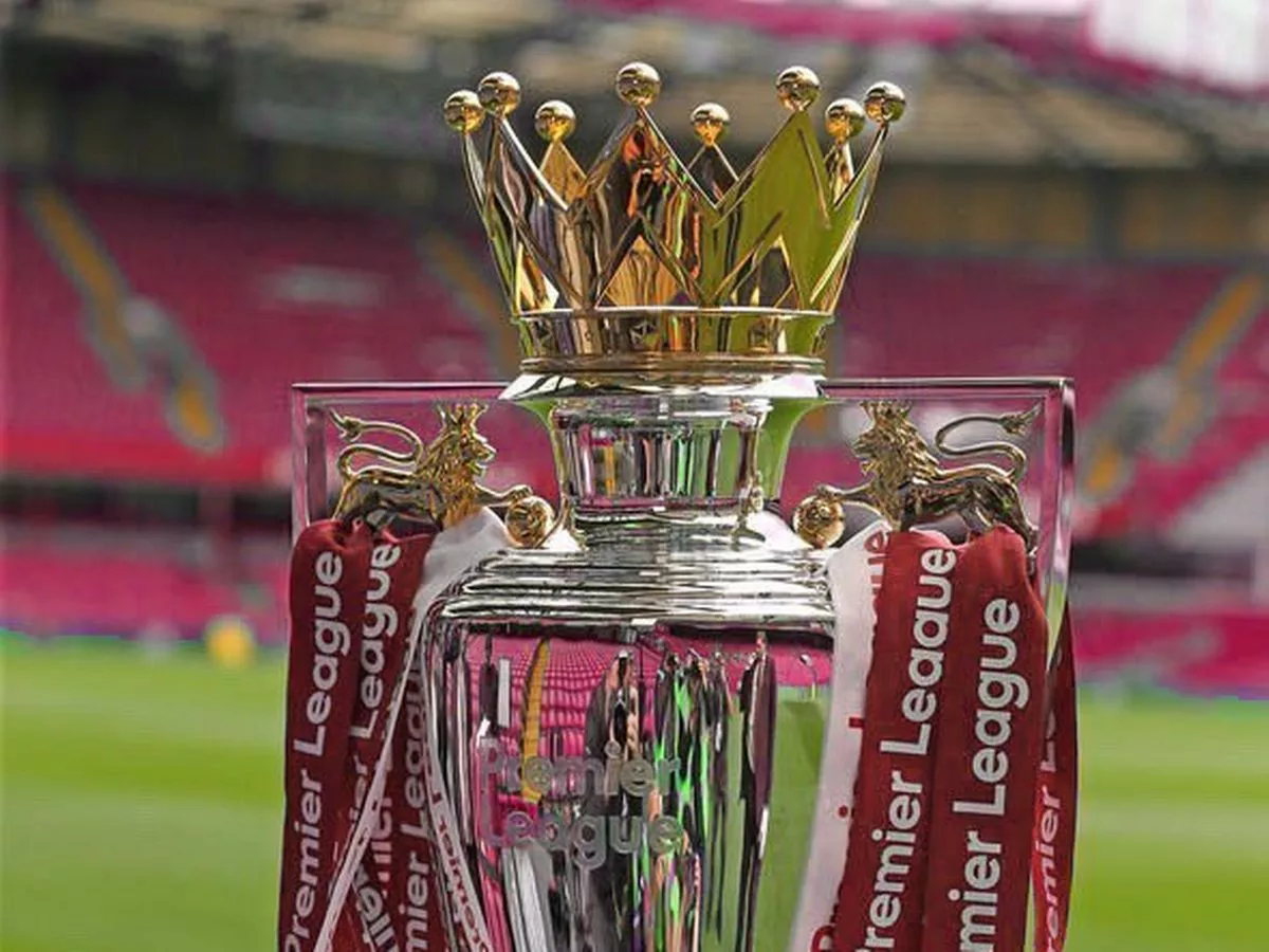 Premier-League-trophy
