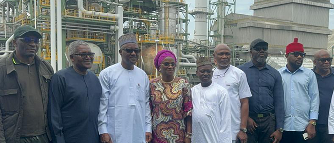 Members-House-of-Reps-Tajudeen-Abbas-Aliko-Dangote-and-others-visit-the-Dangote-Petroleum-Refinery-2